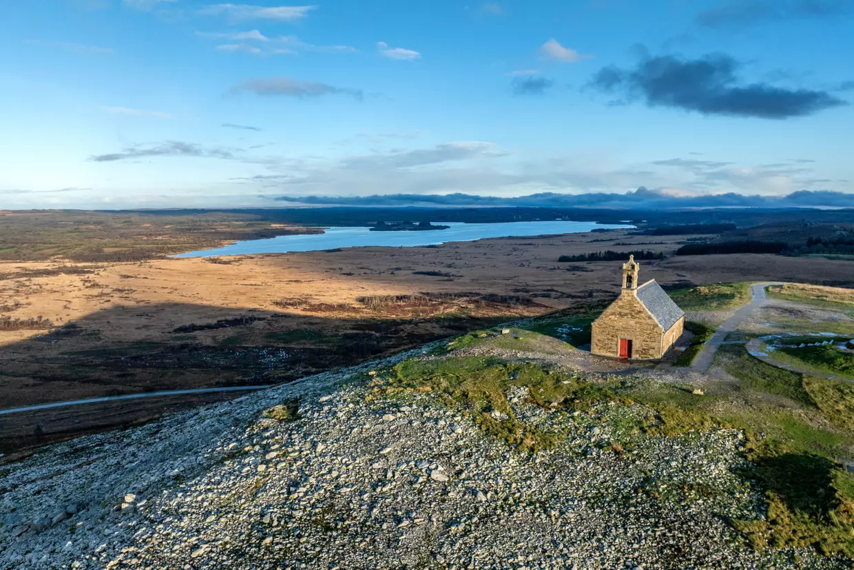 Randonnée dans les Monts d'Arrée, paysage breton